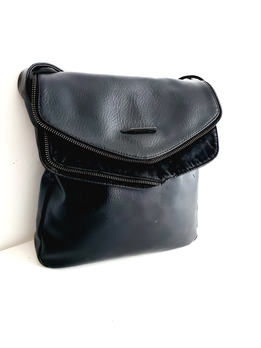 Matt & Nat Black Foldover Vegan Leather Crossbody Bag
